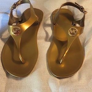 MICHAEL KORS Gold Jelly Thong Sandals